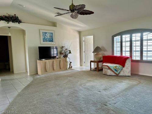 153 26th Ter, Cape Coral, FL 33904-2719