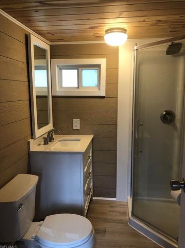 5157 Sandpiper Dr, Saint James City FL  33956-2837 exterior