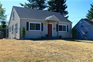 1040 Meyers St, Tacoma, WA 98465-1419