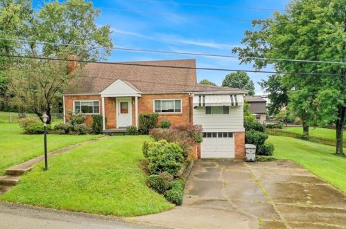 137 Demmel Dr, Canonsburg, PA 15317-3401
