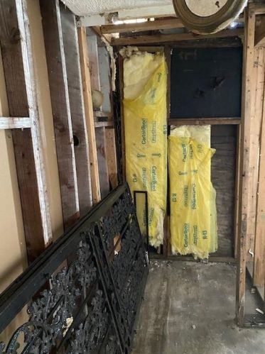 1051 Hanley St, Gary IN  46406-2013 exterior