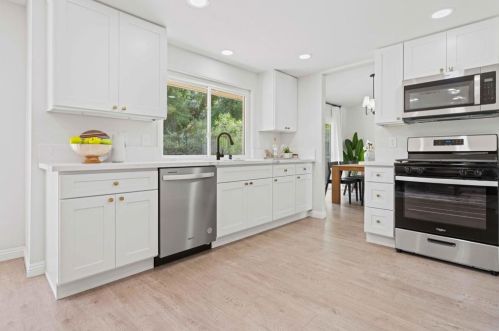 30669 Southern Cross Rd, Temecula CA  92592-3249 exterior