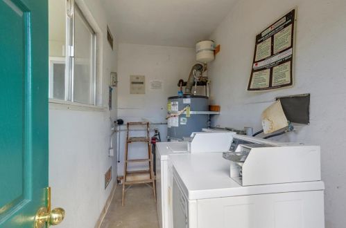 1976 Harris Ave, San Jose CA 95124-1018 exterior