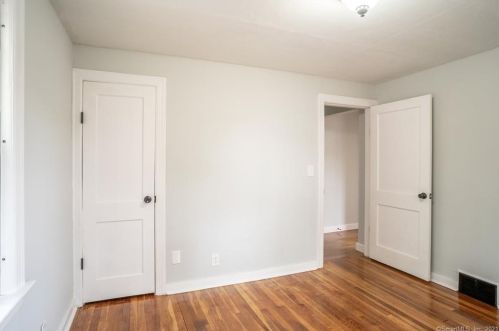 233 Birch St, Bristol CT  06010-7835 exterior