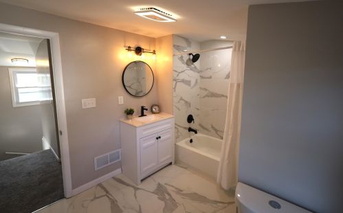 8558 42, Milwaukee WI 53209-1330 exterior