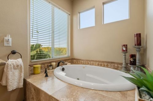 17732 7 Spg Way, Riverside CA 92504-9459 exterior