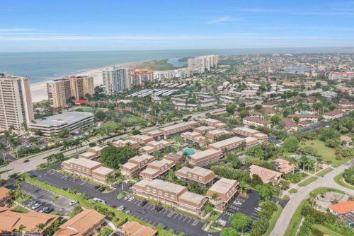 87 Collier Blvd, Marco Island FL  34145-3712 exterior