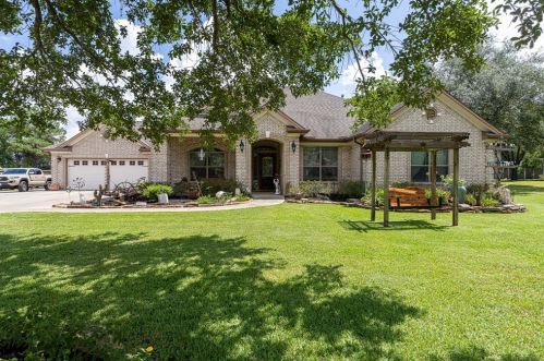 26010 La Fouche Dr, Tomball, TX 77377-7226