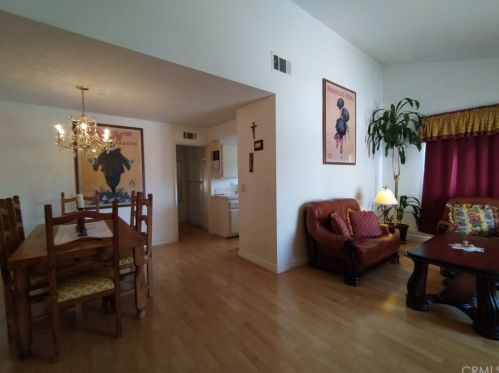 5315 Barranca Ave, Covina CA  91723-2757 exterior