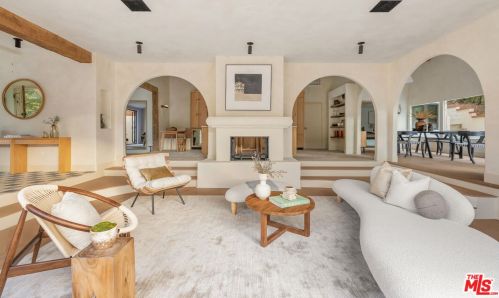 328 Poquito Ln, Topanga CA  90290-3547 exterior