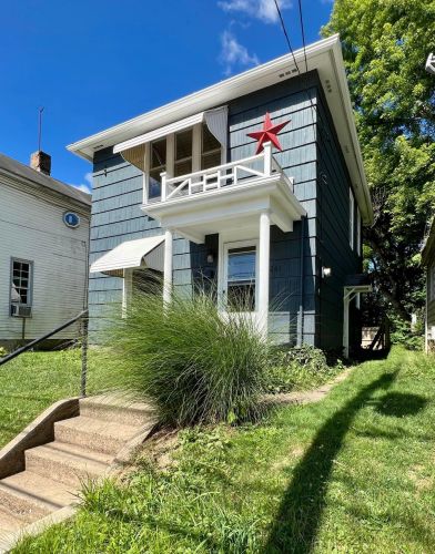 261 Main St, Roseville, OH 43777-1234
