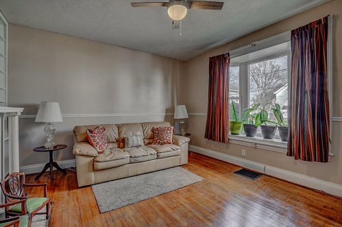 159 42nd St, Covington, KY 41015-1843