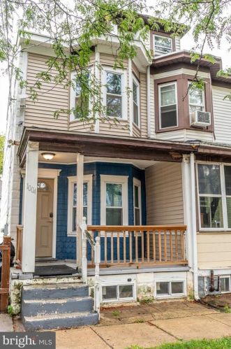 1004 William St, Trenton, NJ 08610-5437