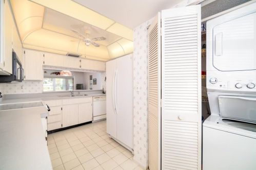 9547 Midiron Ct, New Port Richey FL  34655-1964 exterior