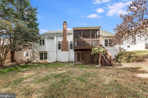 10307 Lexington Ct, Fredericksburg VA  22408-2596 exterior
