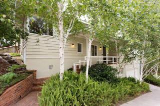 300 Pacific Ave, Oakland, CA 94611-3433