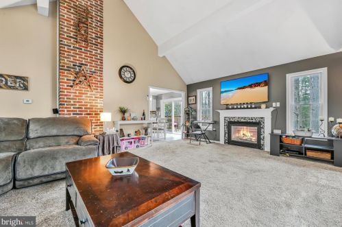 91 Malones Rd, Ashland, PA 17921-9024