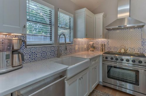 806 Todd Ln, Del Monte Park CA  93950-4052 exterior