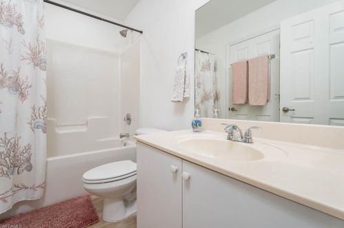 2400 Terrace Ave, Naples FL  34116-0043 exterior