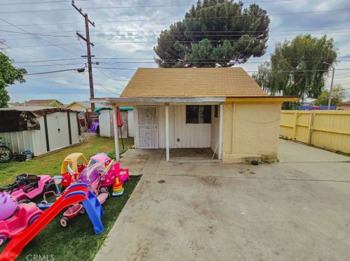 327 Nevada St, Ontario CA  91761-2531 exterior