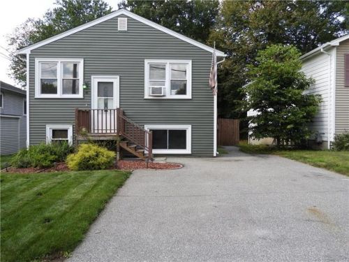 41 Ballou St, Cumberland, RI 02864-2062