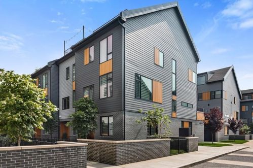 5547 Butler St, Pittsburgh, PA 15201-2324