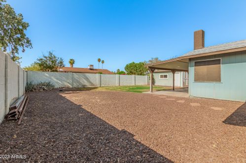 4428 Turquoise Ave, Glendale AZ 85302-1149 exterior