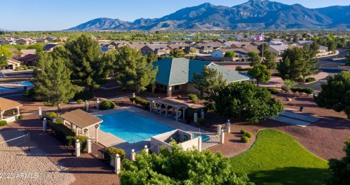 4442 Big Bend St, Sierra Vista, AZ 85650-7017
