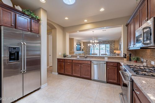 4300 Jasmine Dr, Chandler AZ 85249-5153 exterior