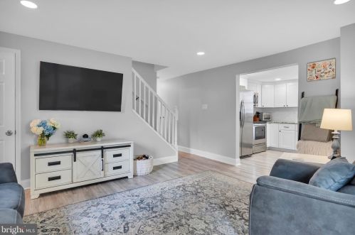 501 Rhoads Ave, Tavistock NJ  08033-2931 exterior