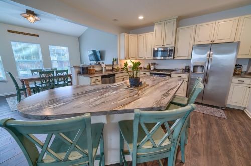 123 Stirling Way, Pataskala OH  43062-7863 exterior