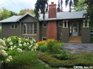 1015 Ackerman Ave, Syracuse, NY 13210-3035