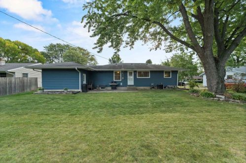 5129 Camden Rd, Madison WI 53716-2810 exterior