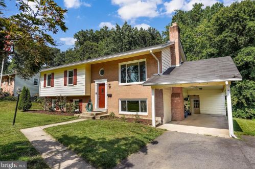 14401 Orange Ct, Woodbridge, VA 22191-2622