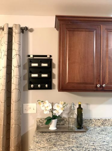 13 Oliver Dr, Hudson NH  03051-3412 exterior