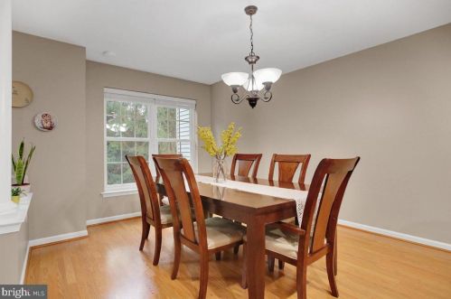 1816 Serene Way, Lancaster PA  17602-7001 exterior