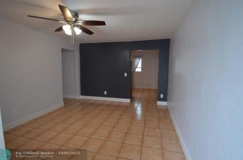 809 Phippen Waiters Rd, Dania Beach, FL 33004-3820