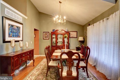 311 Quaker Hill Rd, Magnolia DE  19962-2224 exterior