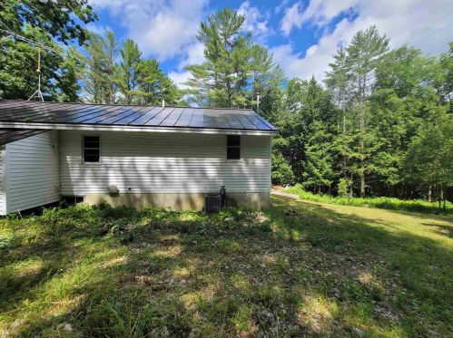 160 Drew Rd, Hopkinton NH  03229-2214 exterior
