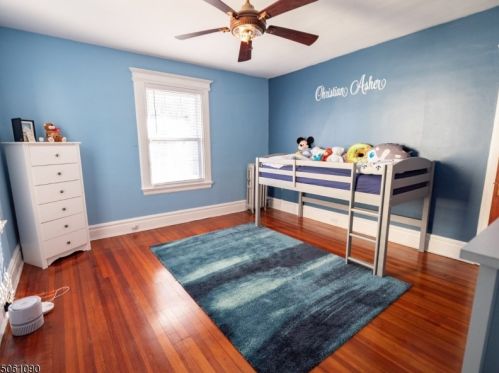 20 Vernon Pl, East Orange NJ  07017-4410 exterior