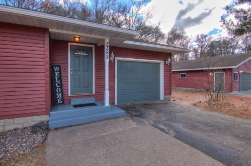 5388 Shore Dr, Eau Claire WI  54703-2073 exterior