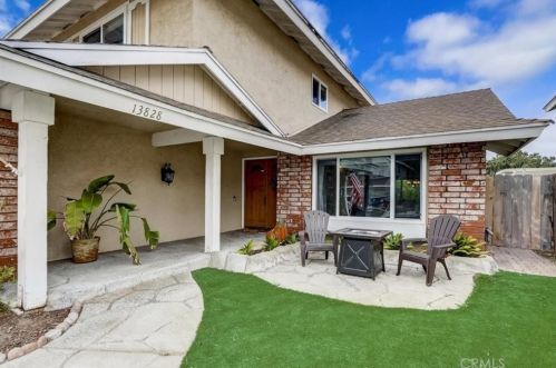 13828 Via Boltana, San Diego, CA 92129-2716