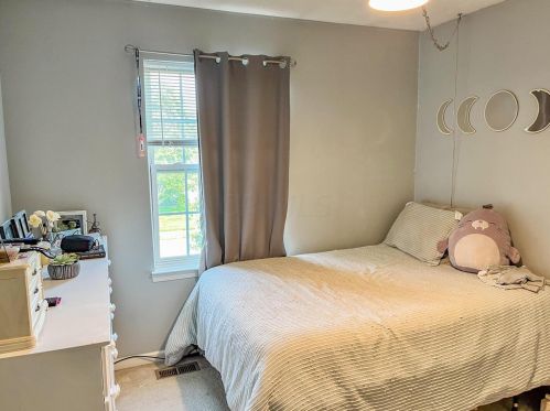 115 Springhouse Dr, Englewood OH  45322-8795 exterior