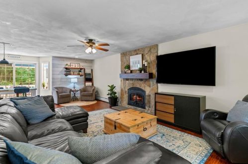 55 Linden Ln, West Greenwich RI  02817-2169 exterior