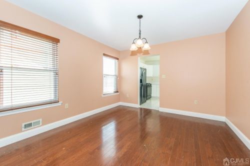 27 Nathan Dr, Old Bridge NJ  08857-2789 exterior