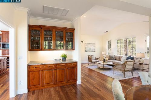 522 Oakshire Pl, Alamo CA  94507-2325 exterior