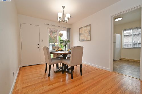 17240 Via Melina, San Lorenzo, CA 94580-2641