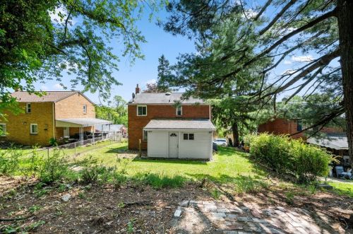 7939 Thon Dr, Verona PA  15147-1548 exterior