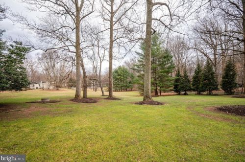 281 Golden Woods Ct, Great Falls VA  22066-4152 exterior