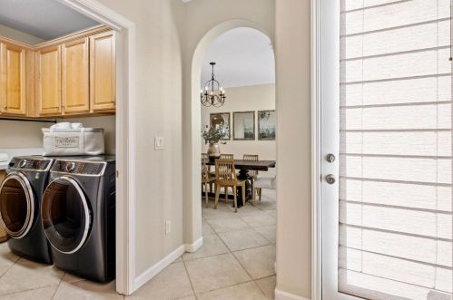 3909 Edgeview Ct, Modesto CA  95355-7318 exterior